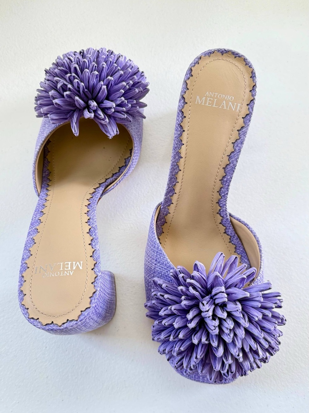Antonio Melani Women Lavender Woven Block Heel Mule Raffia Flower Size 8.5 NWT - Picture 11 of 12